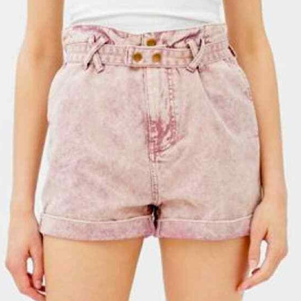 [SOLD] Bdg Paperbag Cora High-Waisted Baggy Acid Wash Faded Pink Shorts